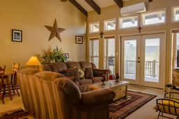 Elk Run Condo at Lookout Estates- I2