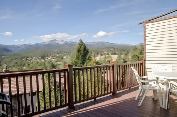 Elk Run Condo at Lookout Estates- I2